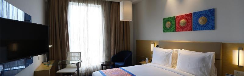 Holiday Inn Express Chennai Old Mahabalipuram Road Exteriör bild